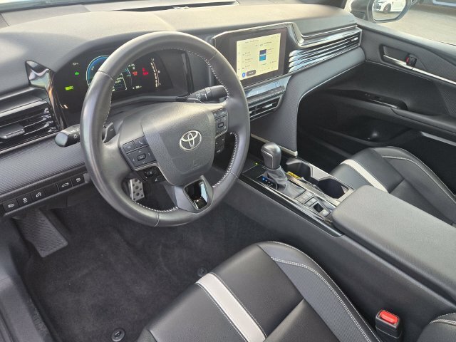 Certified 2025 Toyota Camry SE FWD image 12
