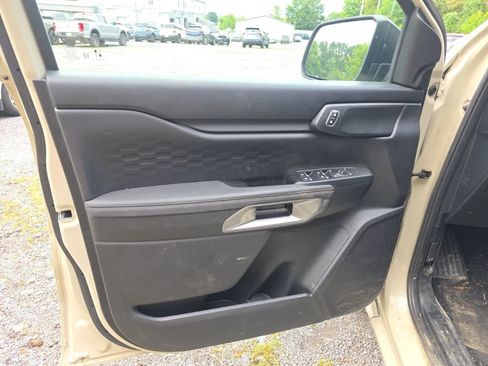 Used 2025 Ford Ranger XLT w/ Equipment Group 301A High AWD/4WD image 13