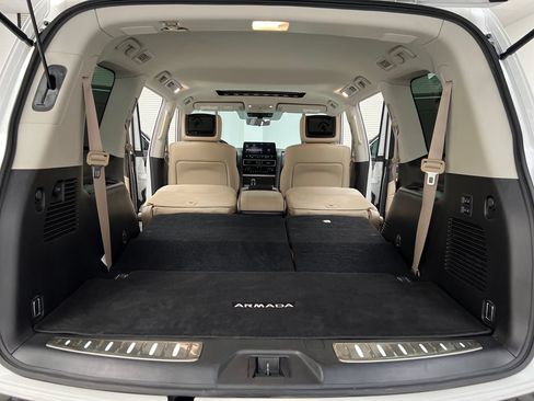 Used 2022 Nissan Armada Platinum w/ Captain's Chairs Package RWD image 49