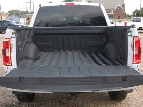 Used 2021 Ford F150 XLT w/ Equipment Group 302A High image 4