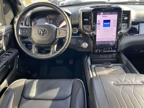 Used 2025 RAM 1500 Limited AWD/4WD image 11