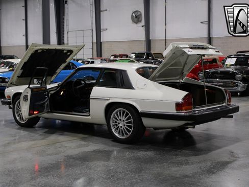 Used 1991 Jaguar XJS V12 Coupe image 17