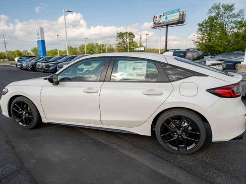 New 2026 Honda Civic Sport image 4