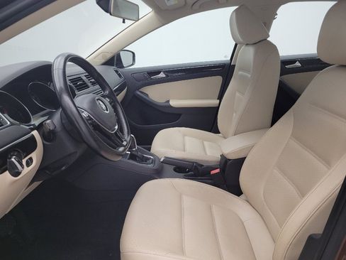 Used 2017 Volkswagen Jetta SEL FWD image 17