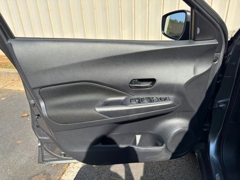 Used 2024 Nissan Kicks S FWD image 35