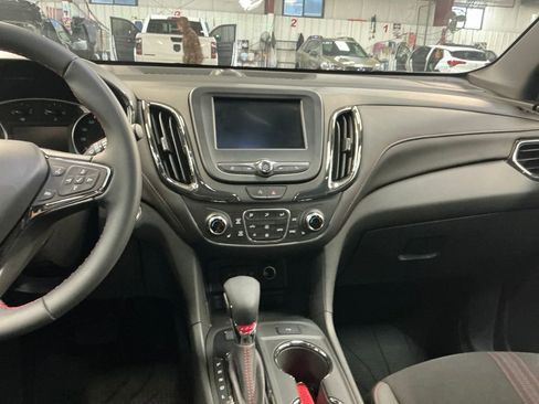Certified 2024 Chevrolet Equinox RS AWD/4WD image 20