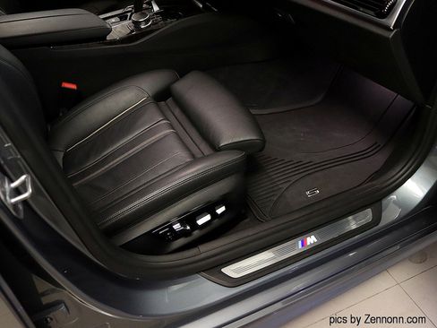 Used 2018 BMW 540i xDrive 540i xDrive image 35