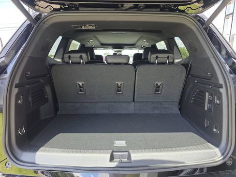 New 2025 Buick Enclave Sport Touring w/ Super Cruise Package FWD image 11