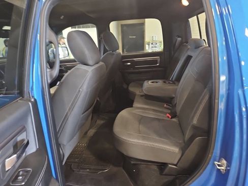 Used 2021 RAM 1500 Classic Warlock AWD/4WD image 9
