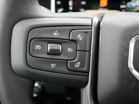 New 2026 GMC Sierra 3500 Denali Ultimate w/ LPO, Black Badging Package image 22