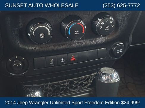 Used 2014 Jeep Wrangler Unlimited Sport AWD/4WD image 31