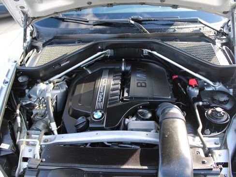 Used 2013 BMW X5 xDrive35i image 17