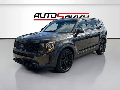 Used 2021 Kia Telluride SX w/ Nightfall Edition Package image 3