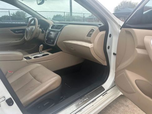 Used 2016 Nissan Altima 2.5 SL w/ 2.5 Technology w/LED Package image 58