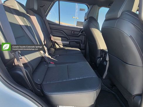 New 2025 Toyota 4Runner TRD Off-Road Premium image 28