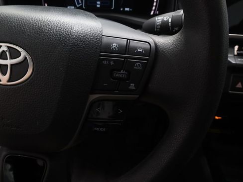 Used 2025 Toyota Camry LE FWD image 29