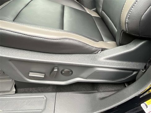 New 2025 Ford Bronco Outer Banks image 21