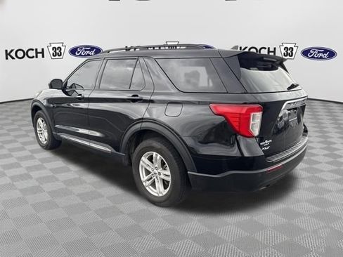 Used 2023 Ford Explorer XLT image 6