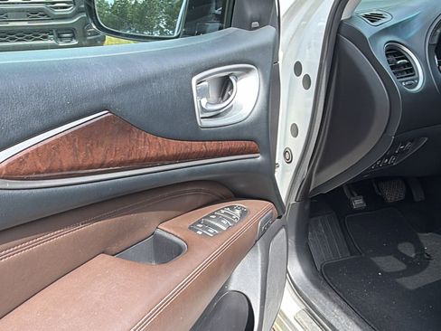 Used 2014 INFINITI QX60 FWD w/ Deluxe Touring Package image 15