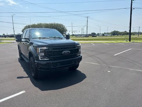 Used 2021 Ford F250 Lariat AWD/4WD image 2
