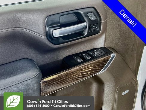 Used 2023 GMC Sierra 2500 Denali AWD/4WD image 12