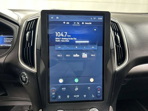 Used 2024 Ford Edge SEL w/ Convenience Package AWD/4WD image 14