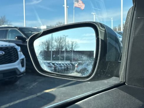 Used 2025 Ford Escape Platinum image 35