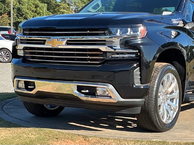 Used 2022 Chevrolet Silverado 1500 High Country AWD/4WD image 10