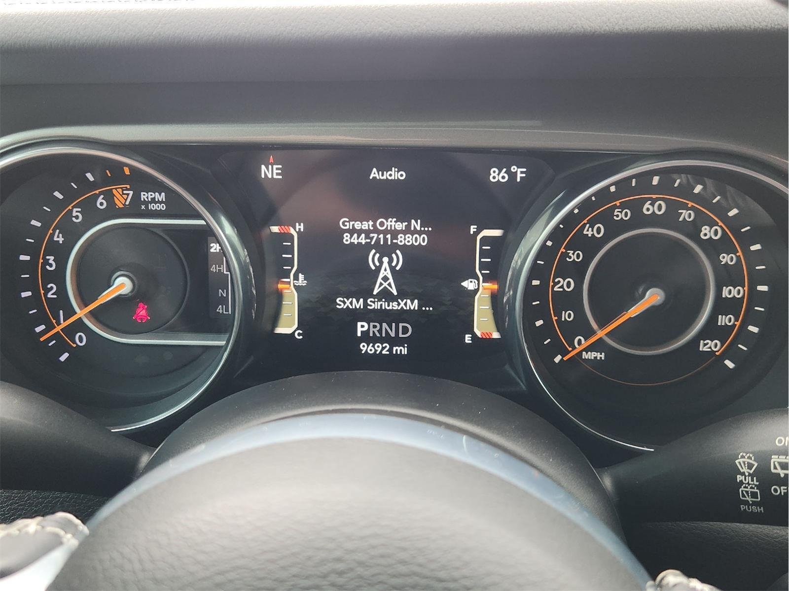 Used 2019 Jeep Wrangler Unlimited Sahara AWD/4WD image 16