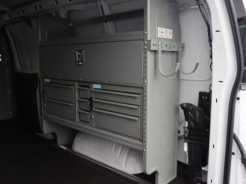 New 2025 Chevrolet Express 2500 w/ Driver Convenience Package image 25