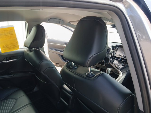 Used 2024 Toyota Camry SE w/ Blackout Package (TMS) FWD image 17