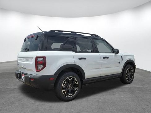 New 2026 Ford Bronco Sport Outer Banks w/ Outer Banks Tech Package+ AWD/4WD image 2
