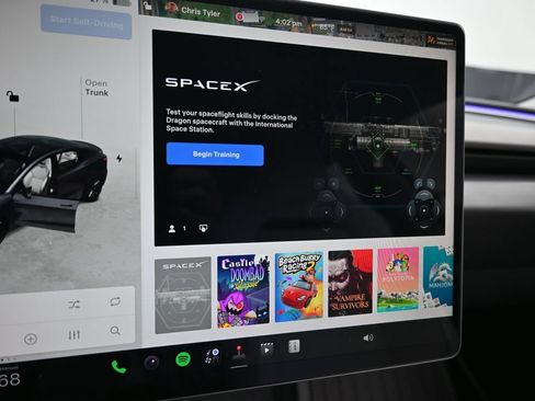 Used 2024 Tesla Model 3 Performance AWD/4WD image 16
