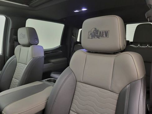 New 2024 Chevrolet Silverado 1500 ZR2 w/ ZR2 Bison Edition image 39