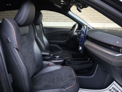 Used 2022 Ford Mustang Mach-E GT AWD/4WD image 25