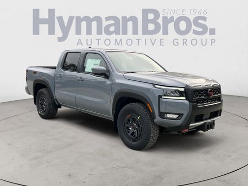 New 2026 Nissan Frontier PRO-4X w/ Pro-4x Convenience Package AWD/4WD image 23