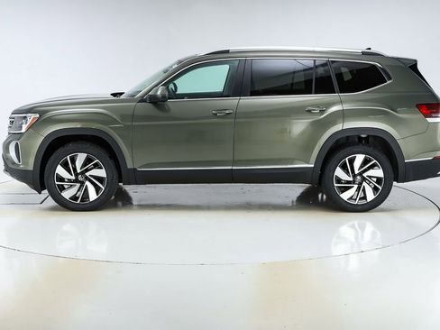 New 2026 Volkswagen Atlas SEL image 2