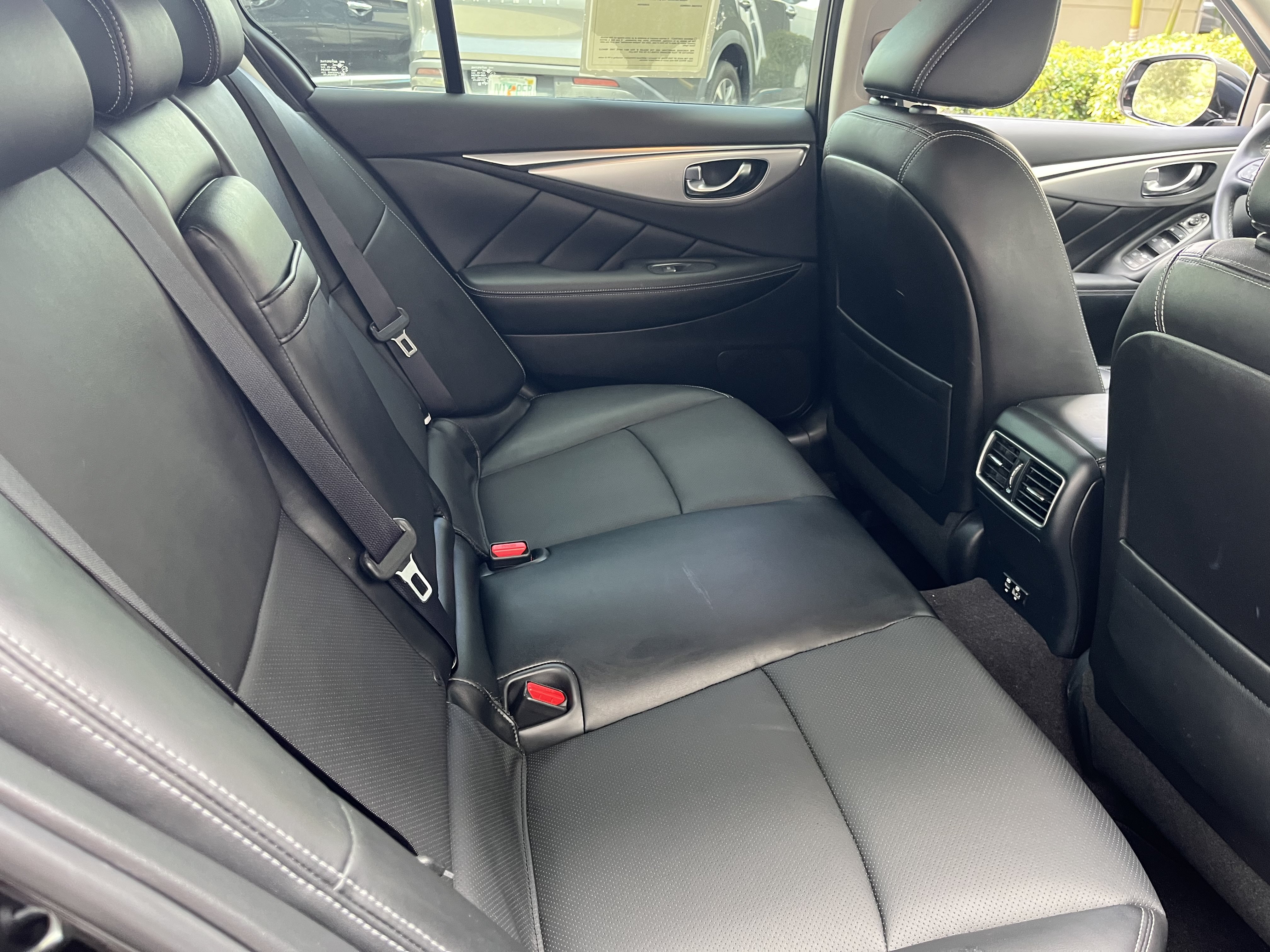 Used 2023 INFINITI Q50 Luxe w/ Cargo Package RWD image 19