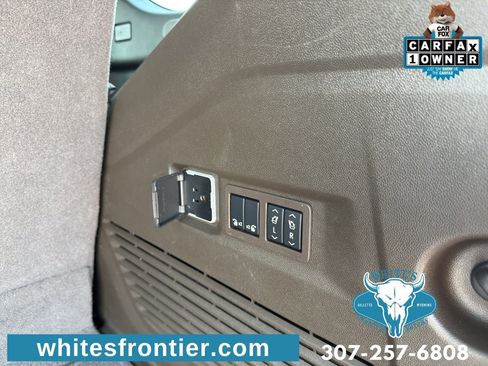 Used 2024 Chevrolet Tahoe Z71 w/ Luxury Package AWD/4WD image 16