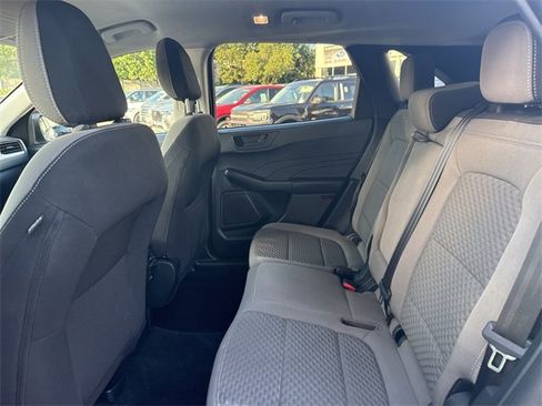 Used 2022 Ford Escape SE w/ SE Sport Appearance Package image 23