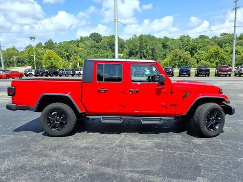 Used 2022 Jeep Gladiator Sport AWD/4WD image 10