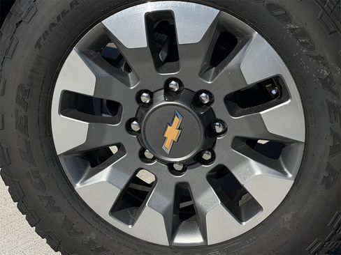 New 2026 Chevrolet Silverado 2500 LT w/ Texas Edition image 10