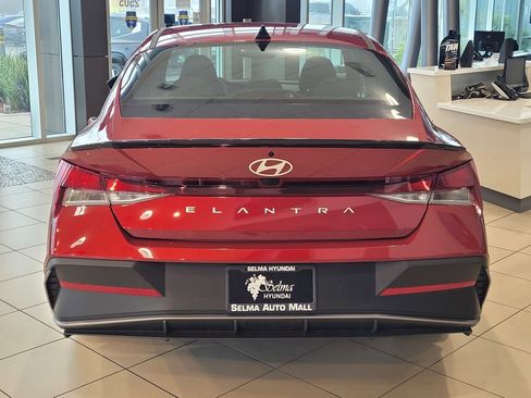 New 2026 Hyundai Elantra Sport image 5
