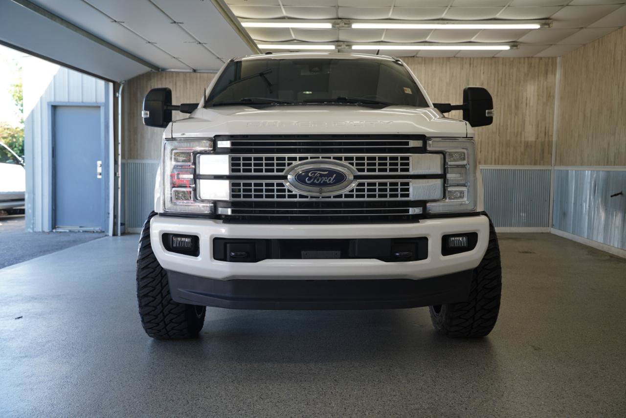 Used 2018 Ford F250 Platinum w/ Platinum Ultimate Package AWD/4WD image 2