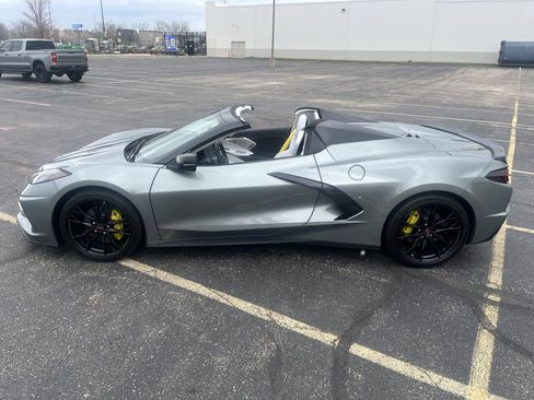Used 2024 Chevrolet Corvette Stingray Premium Conv RWD image 39