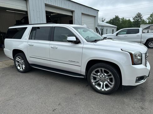 Used 2018 GMC Yukon XL SLT w/ Premium Edition RWD image 36