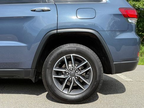 Used 2020 Jeep Grand Cherokee Limited AWD/4WD image 8
