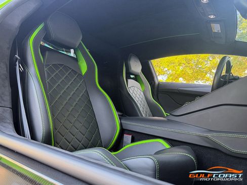 Used 2018 Lamborghini Aventador S AWD/4WD image 30