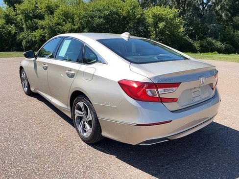Certified 2018 Honda Accord EX-L image 8