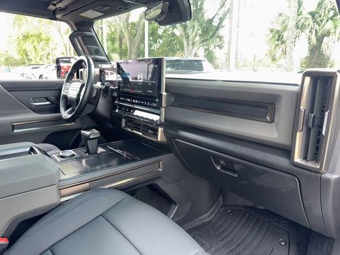 Used 2024 GMC Hummer EV 3X w/ Extreme Off-Road Package AWD/4WD image 25